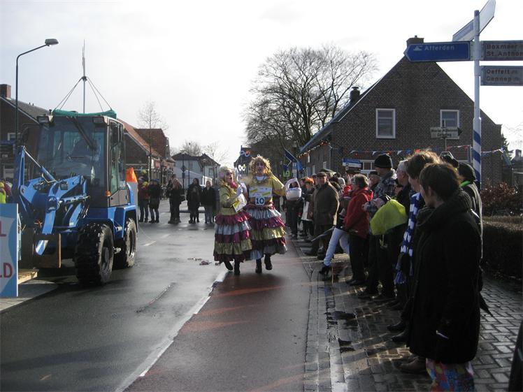 To en Neel in de optocht!